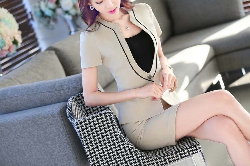 女士怎樣定制西服職業裝會更顯魅力？